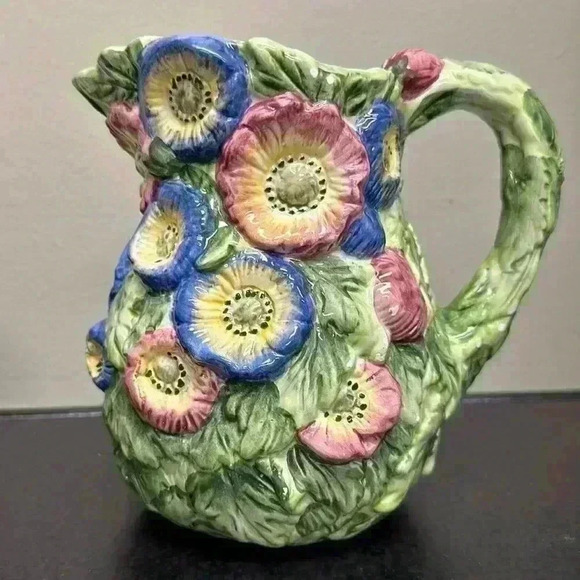 World Bazaar Other - Vintage World Bazaar Pansy Pitcher
